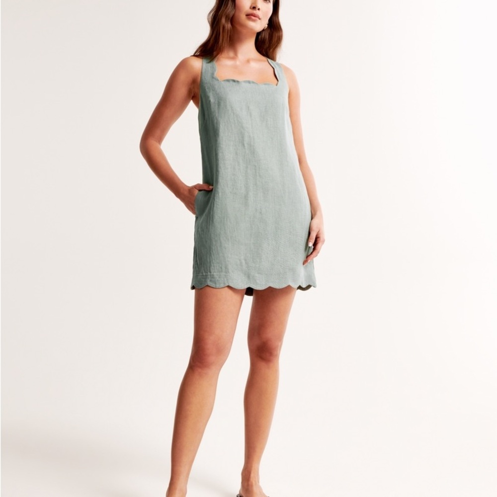 Abercrombie & Fitch Linen Dress in Soft Green